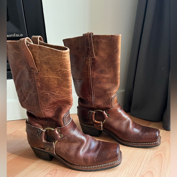 Frye Shoes - Frye Harness Buckle 12R Leather Boots